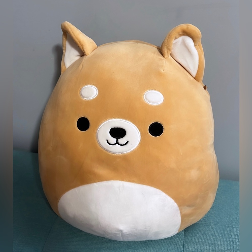 NWOT SQUISHMALLOW